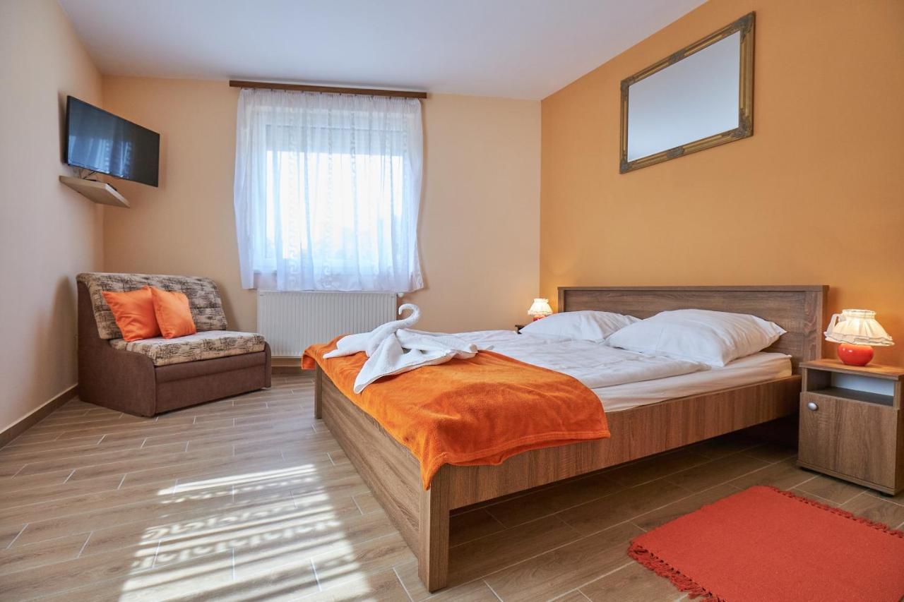 Amulett Comfort Apartment Hajduszoboszlo Exterior photo